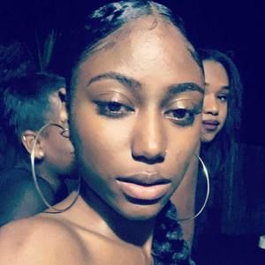 Meet your Posher, India